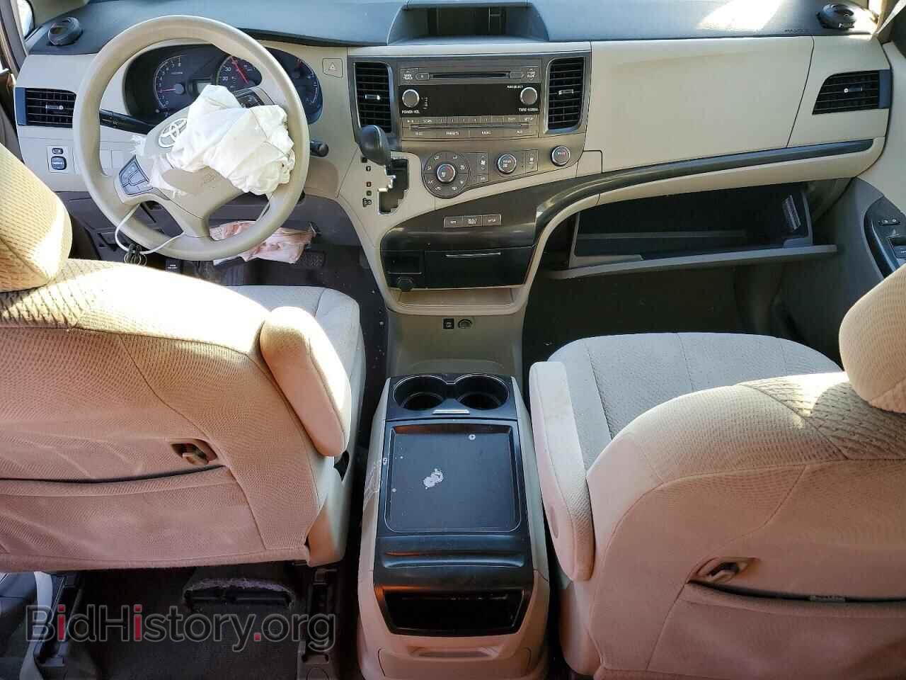 2011 TOYOTA SIENNA - VIN: 5TDKK3DC4BS044656 - Фото 8