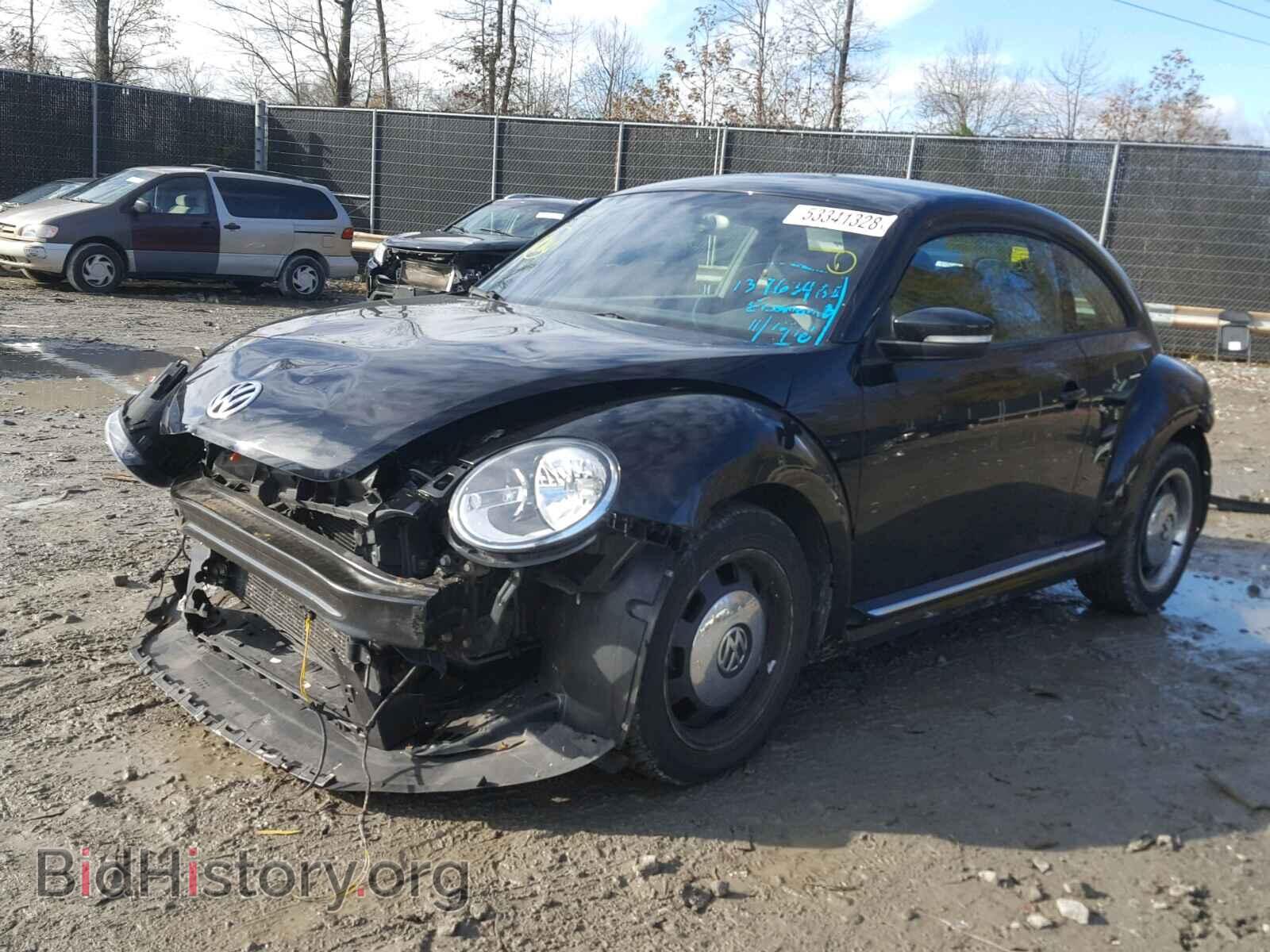 2012 VOLKSWAGEN BEETLE - VIN: 3VWJP7AT3CM633155 - Фото 2