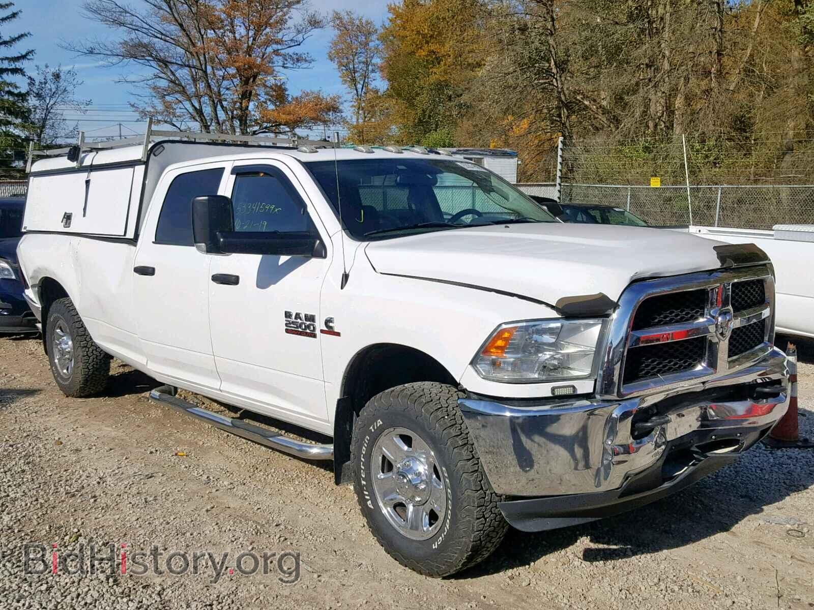 Фотография 3C6UR5HL0FG581949 - RAM 2500 ST 2015