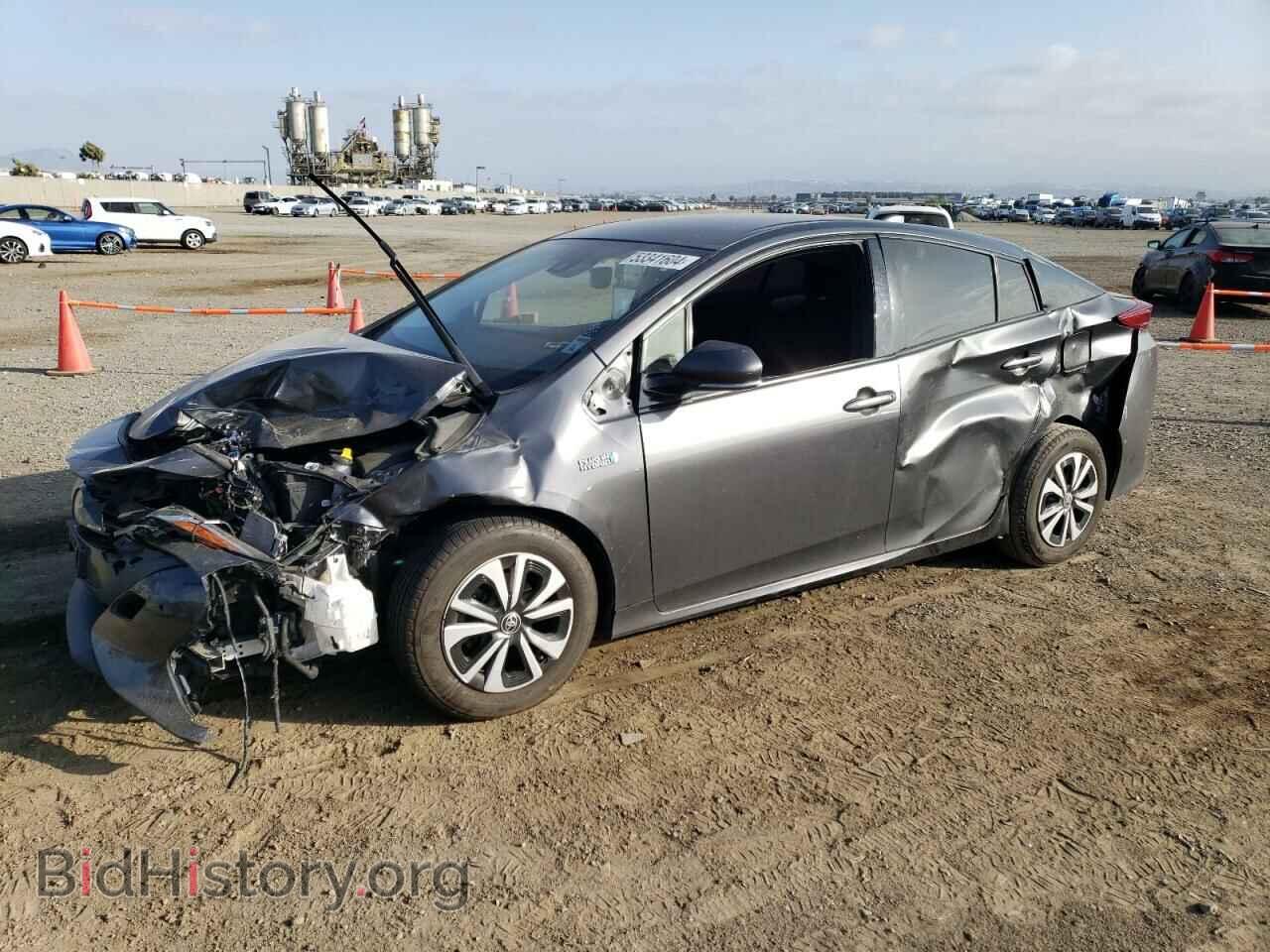 Photo JTDKARFP0H3040491 - TOYOTA PRIUS 2017
