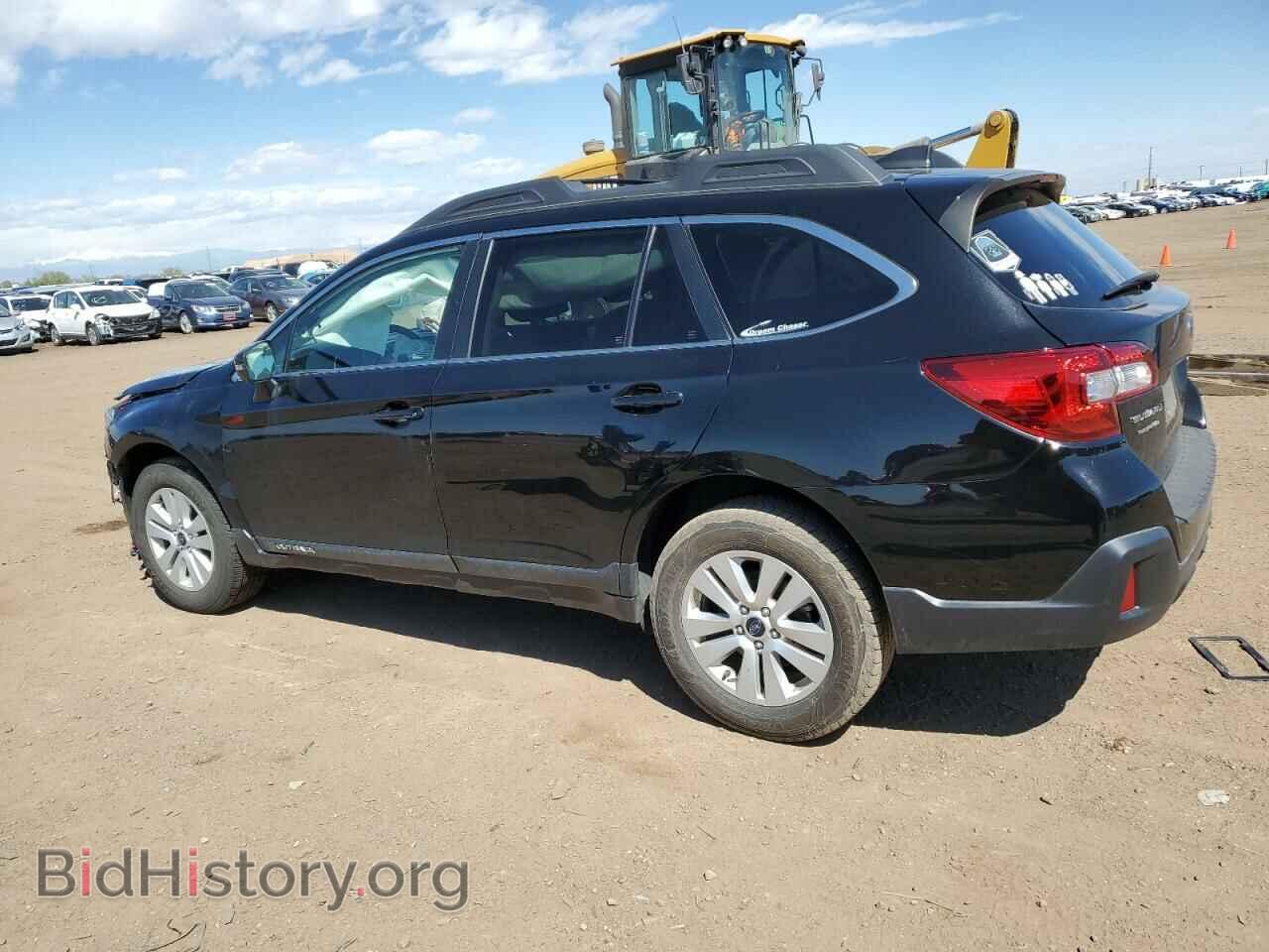 2018 SUBARU OUTBACK - VIN: 4S4BSAHC1J3203840 - Фото 2