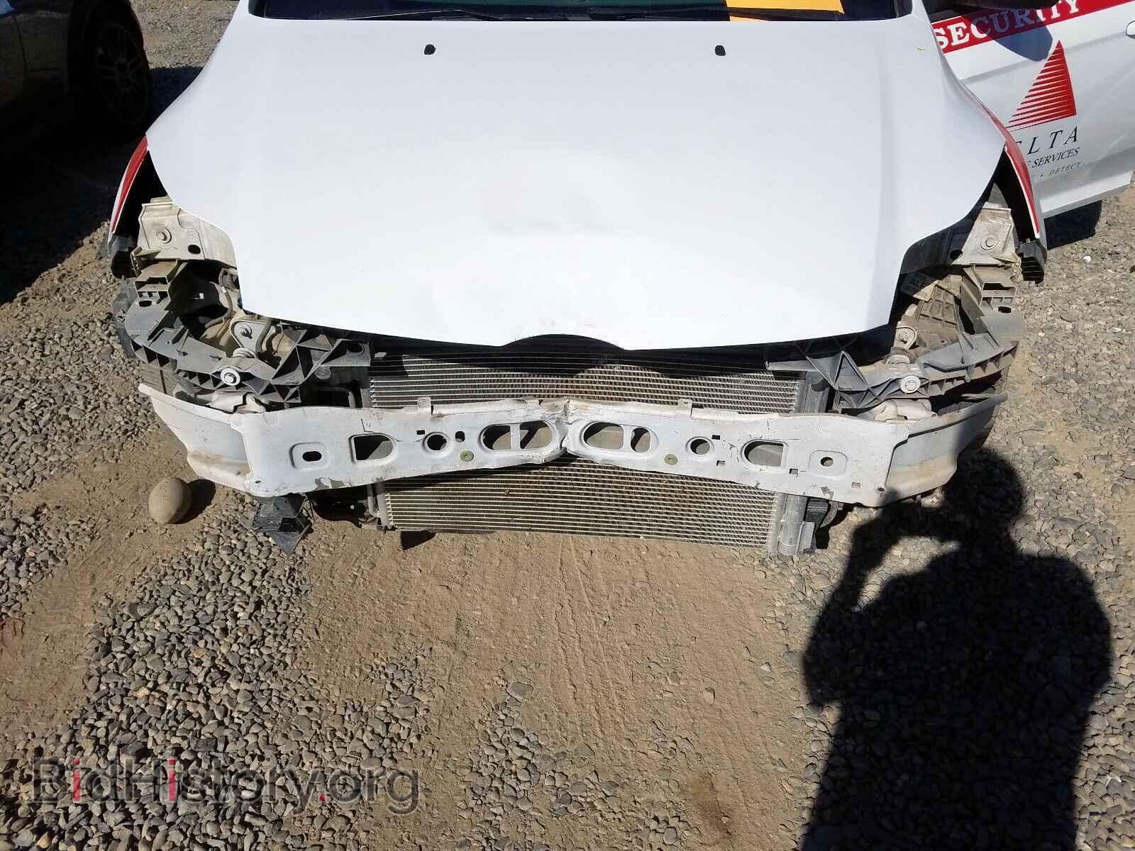 2013 FORD FOCUS SE - VIN: 1FADP3F28DL165084 - Photo 9