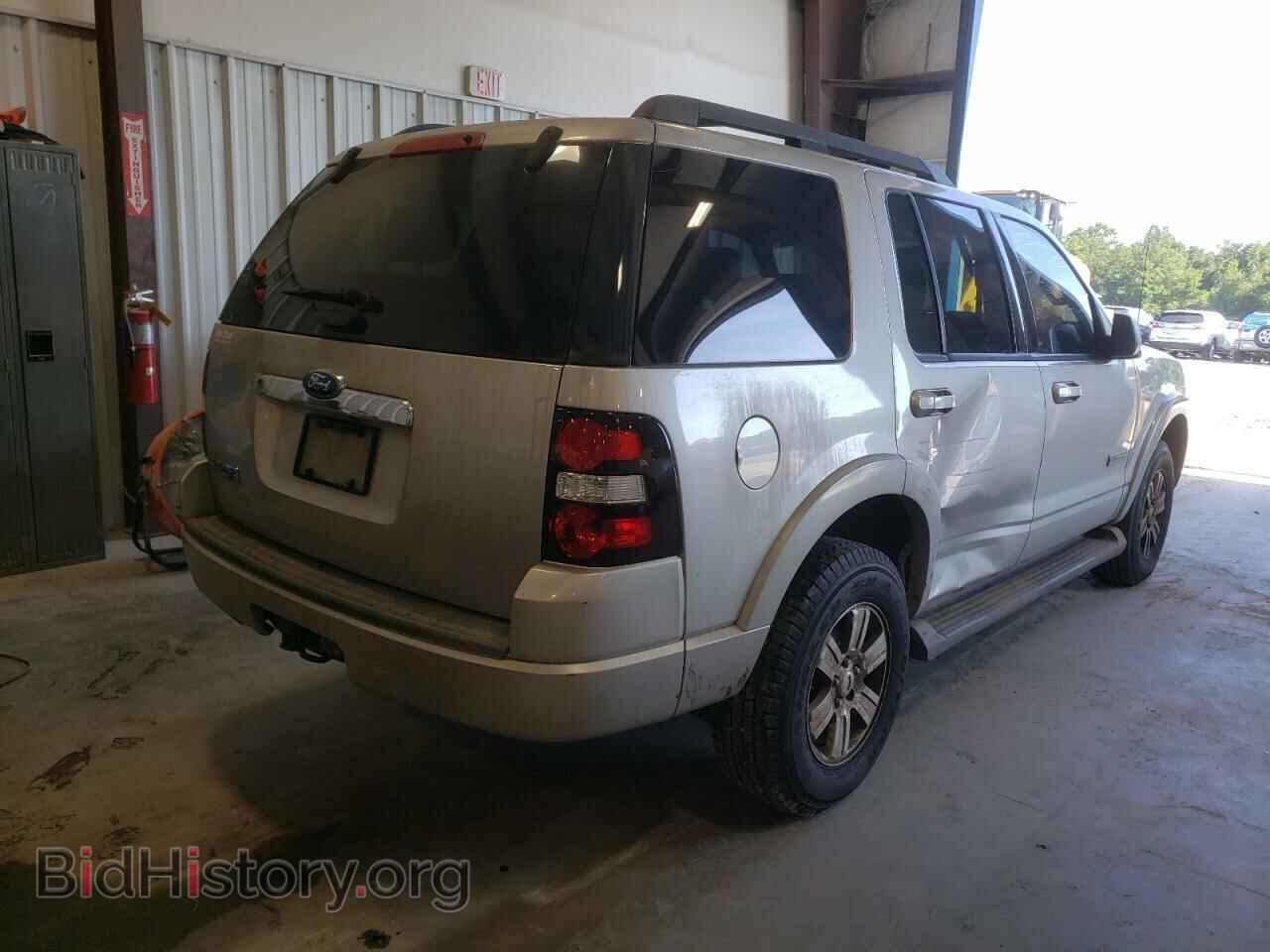 2008 FORD EXPLORER - VIN: 1FMEU63E28UA10713 - Фото 4