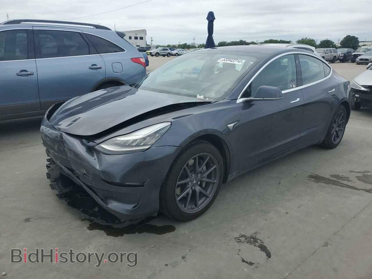 Фотография 5YJ3E1EA5JF123883 - TESLA MODEL 3 2018