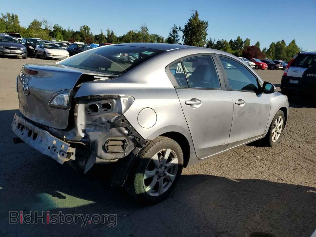 2011 MAZDA 3 - VIN: JM1BL1VG4B1492167 - Фото 3