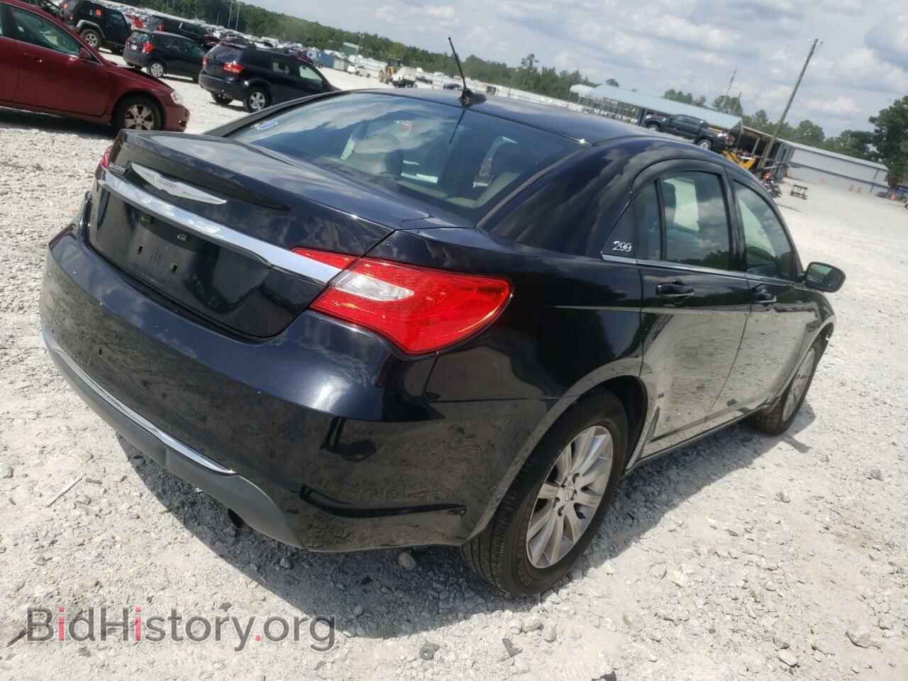 2011 CHRYSLER 200 - VIN: 1C3BC1FB2BN604352 - Фото 4