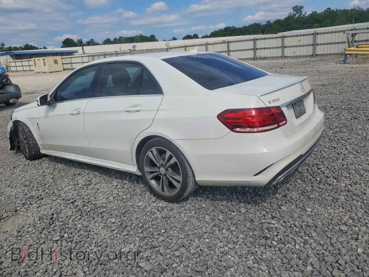2015 MERCEDES-BENZ E-CLASS - VIN: WDDHF5KB3FB098537 - Фото 2