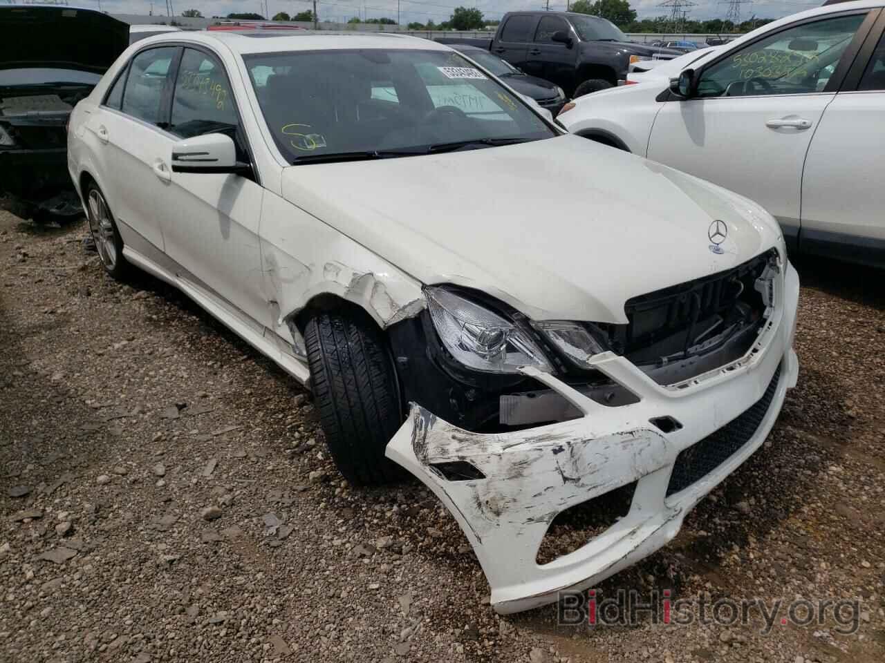 Photo WDDHF8HB4AA138129 - MERCEDES-BENZ E-CLASS 2010