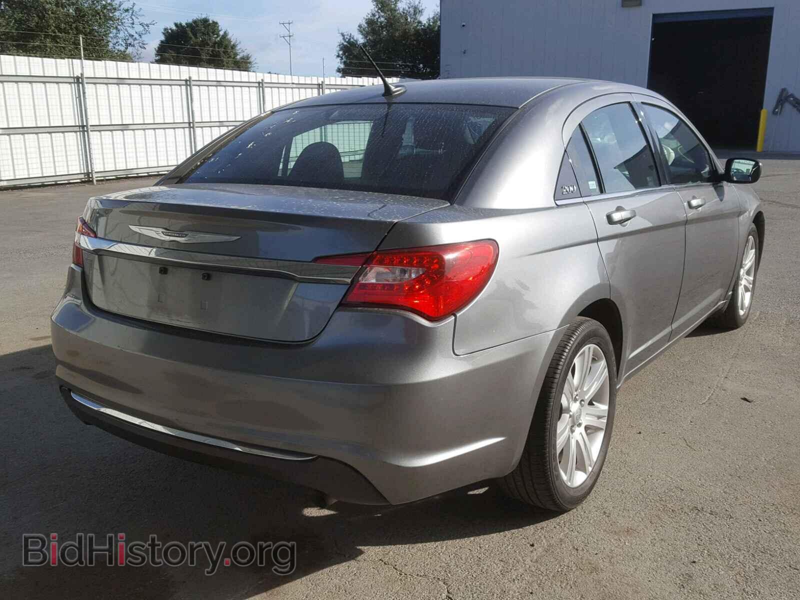 2013 CHRYSLER 200 - VIN: 1C3CCBAB8DN704959 - Фото 4