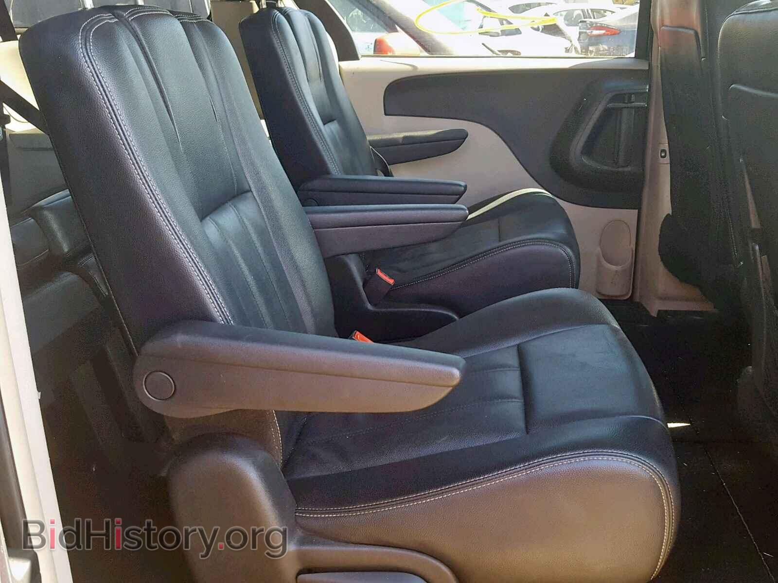 2013 CHRYSLER TOWN & COU - VIN: 2C4RC1BG3DR722105 - Фото 6