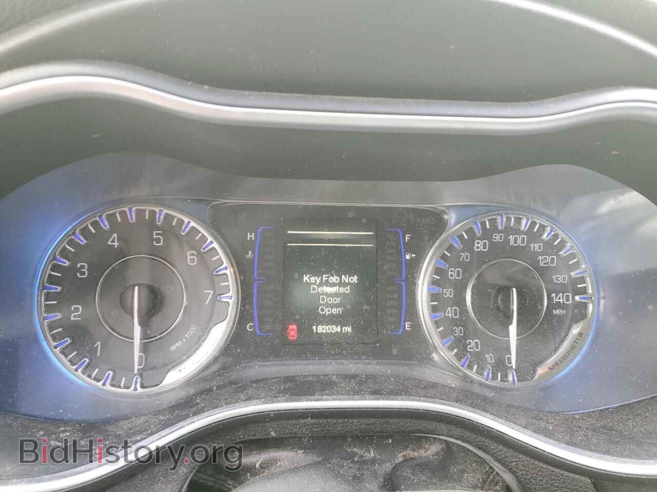 2015 CHRYSLER 200 - VIN: 1C3CCCAB4FN614409 - Фото 9