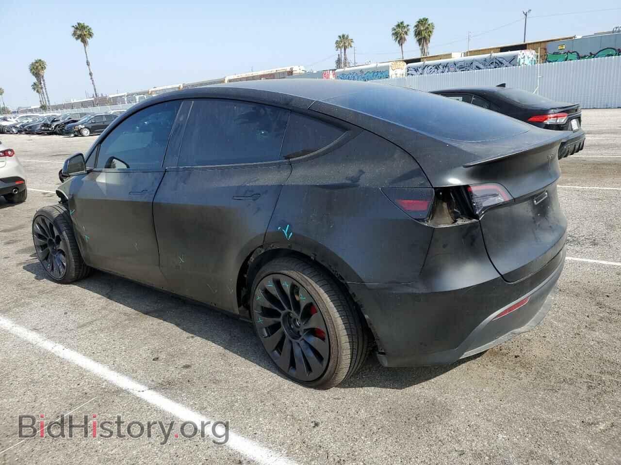 2023 TESLA MODEL Y - VIN: 7SAYGDEF5PF841619 - Photo 2