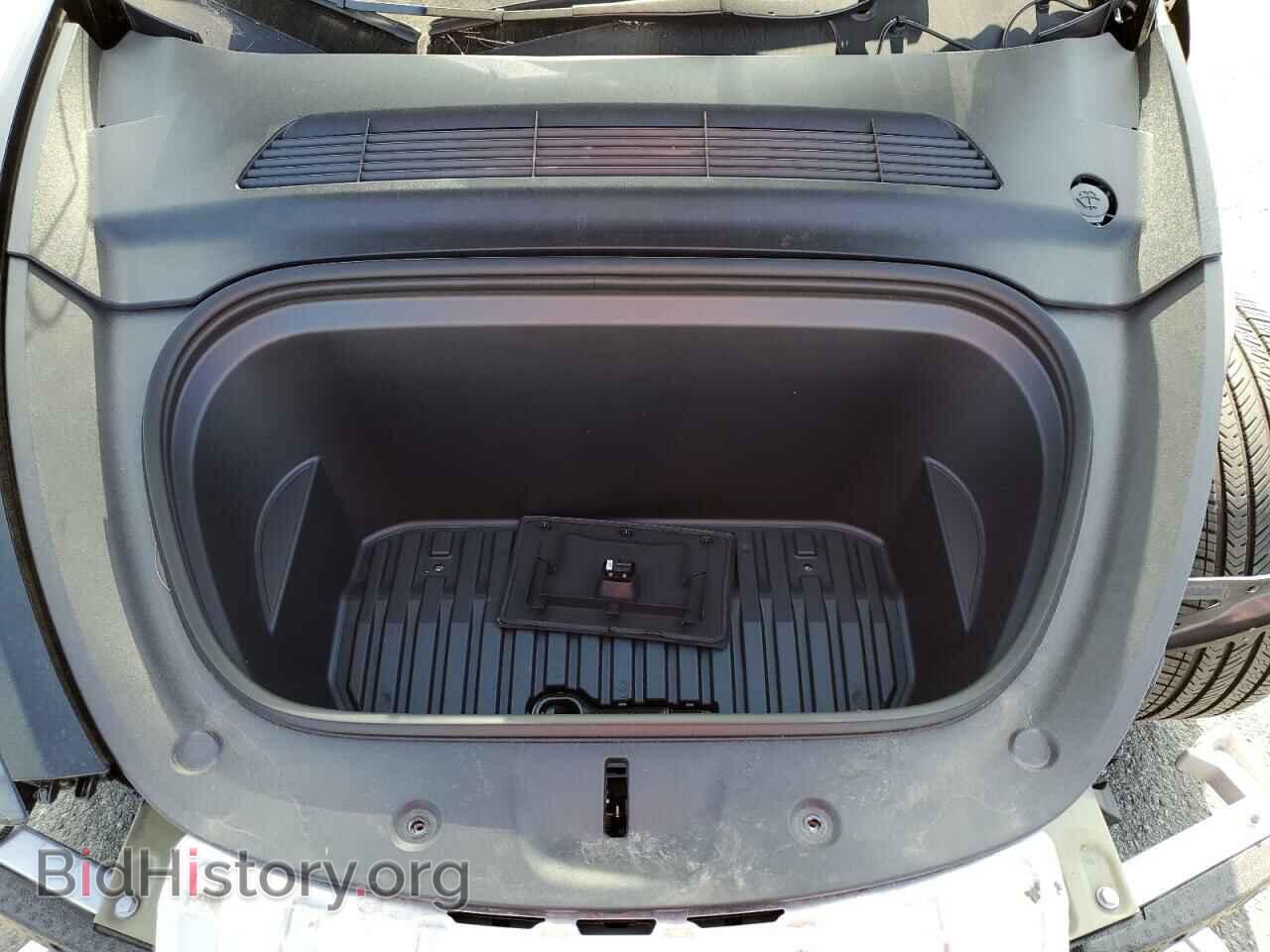 2023 TESLA MODEL Y - VIN: 7SAYGDEF5PF841619 - Photo 12