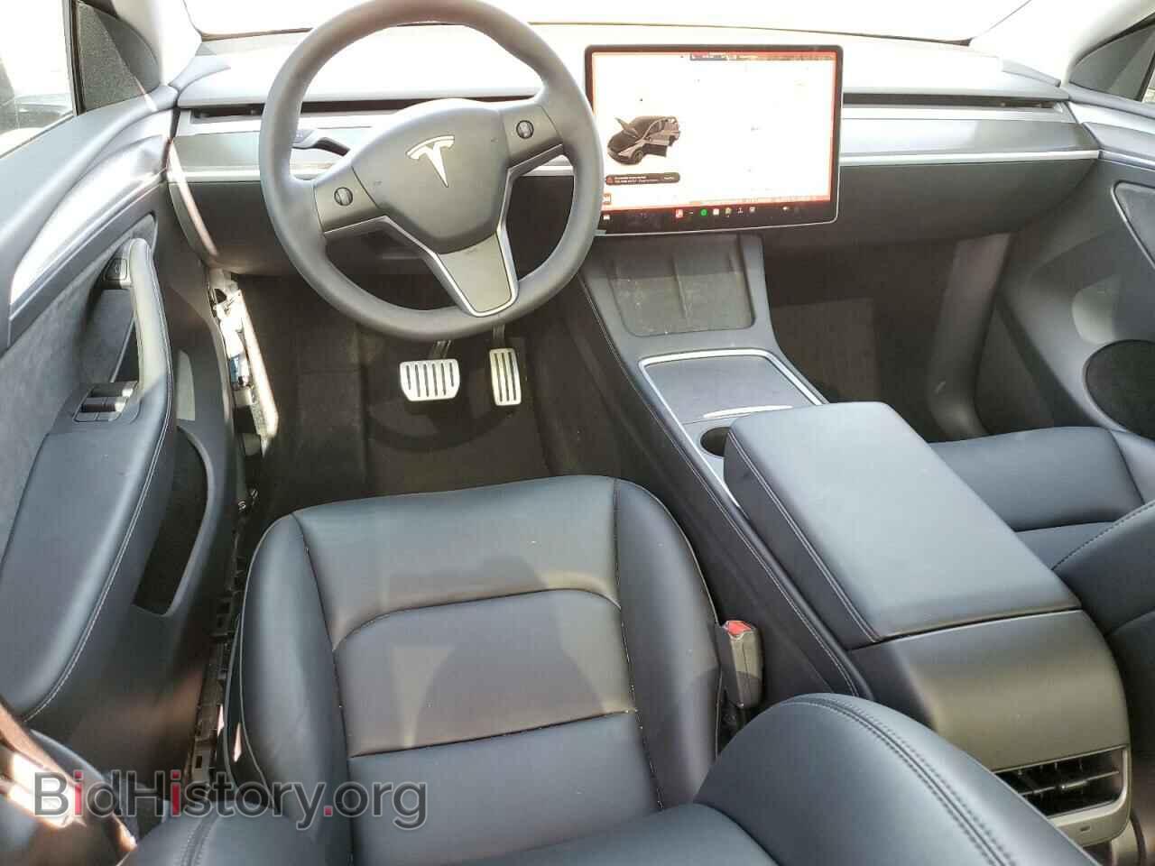 2023 TESLA MODEL Y - VIN: 7SAYGDEF5PF841619 - Photo 8