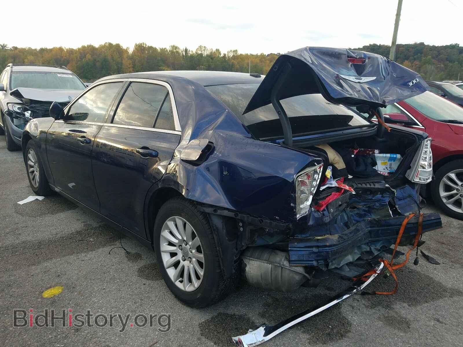 2013 CHRYSLER 300 - VIN: 2C3CCAAG6DH630780 - Фото 3