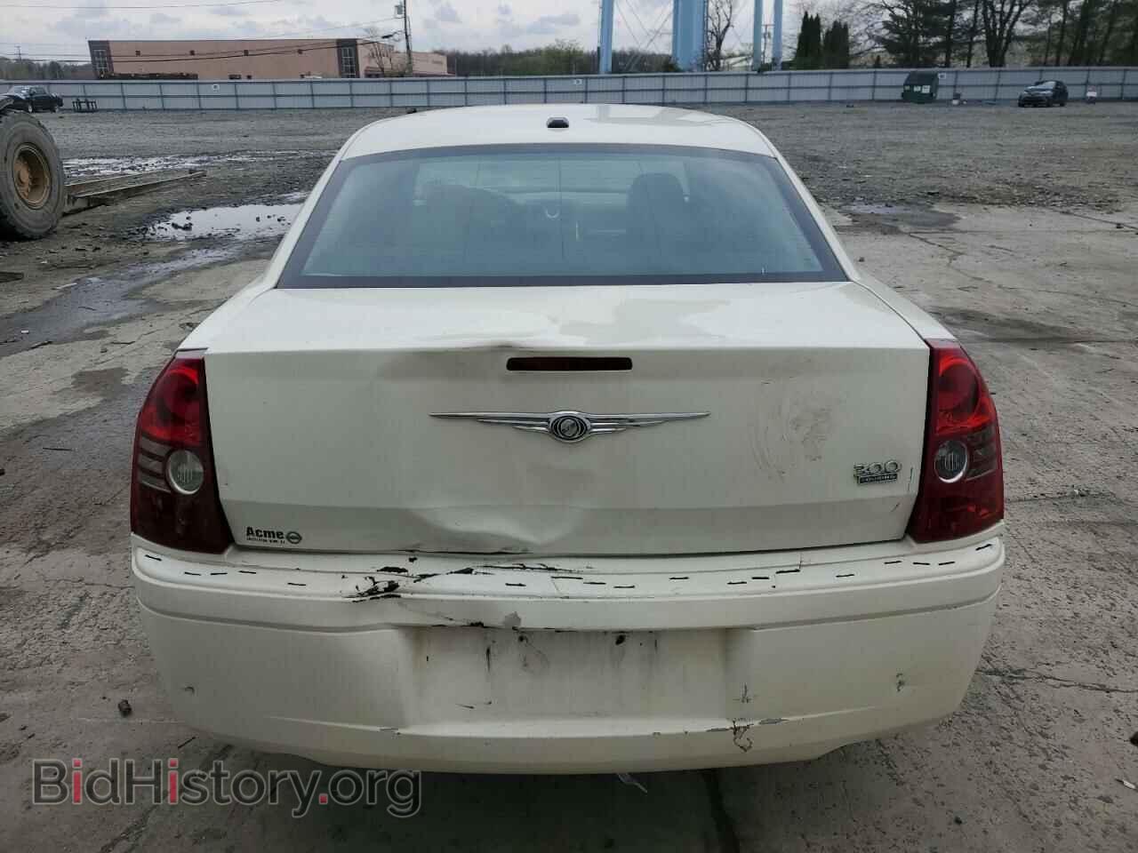 2010 CHRYSLER 300 - VIN: 2C3CA5CV4AH220774 - Фото 6