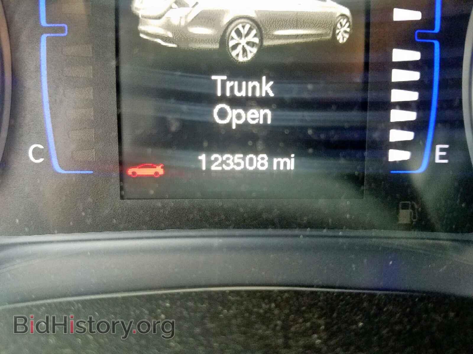 2015 CHRYSLER 200 - VIN: 1C3CCCAB9FN562419 - Фото 8
