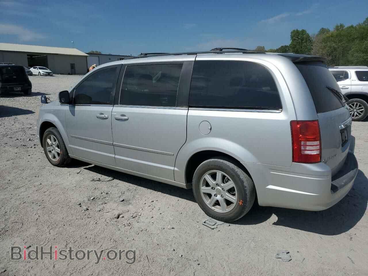 2010 CHRYSLER MINIVAN - VIN: 2A4RR8DX3AR352140 - Фото 2