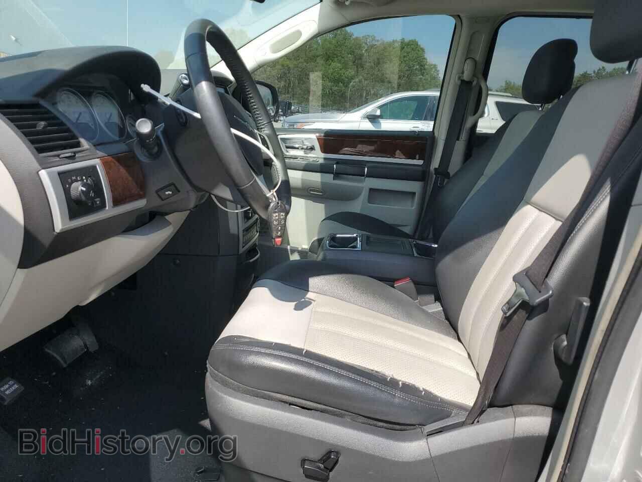 2010 CHRYSLER MINIVAN - VIN: 2A4RR8DX3AR352140 - Фото 7