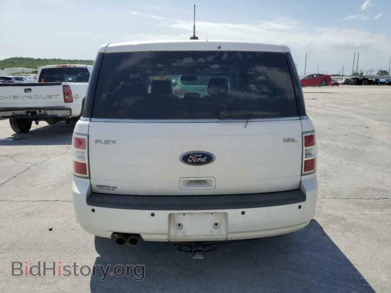 2011 Ford FLEX (VIN 2FMGK5CC8BBD30977) — photo 6 of 13