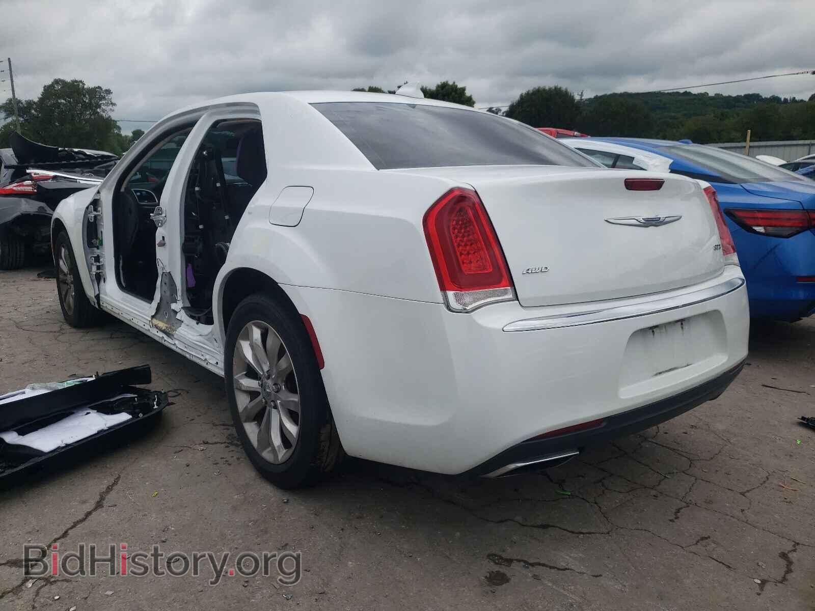2016 CHRYSLER 300 - VIN: 2C3CCARG8GH117958 - Фото 3