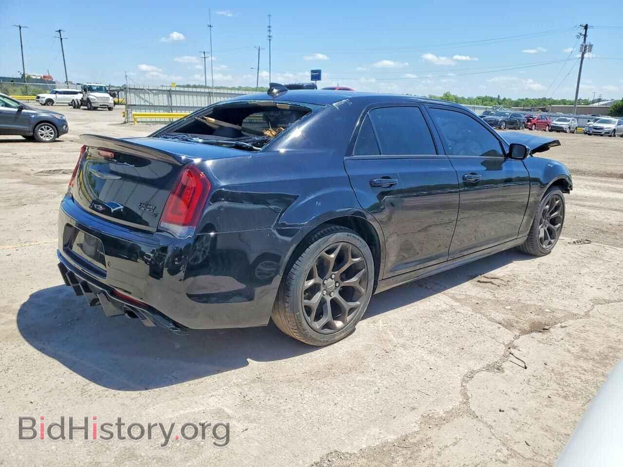 2016 CHRYSLER 300 - VIN: 2C3CCABT9GH295109 - Фото 3