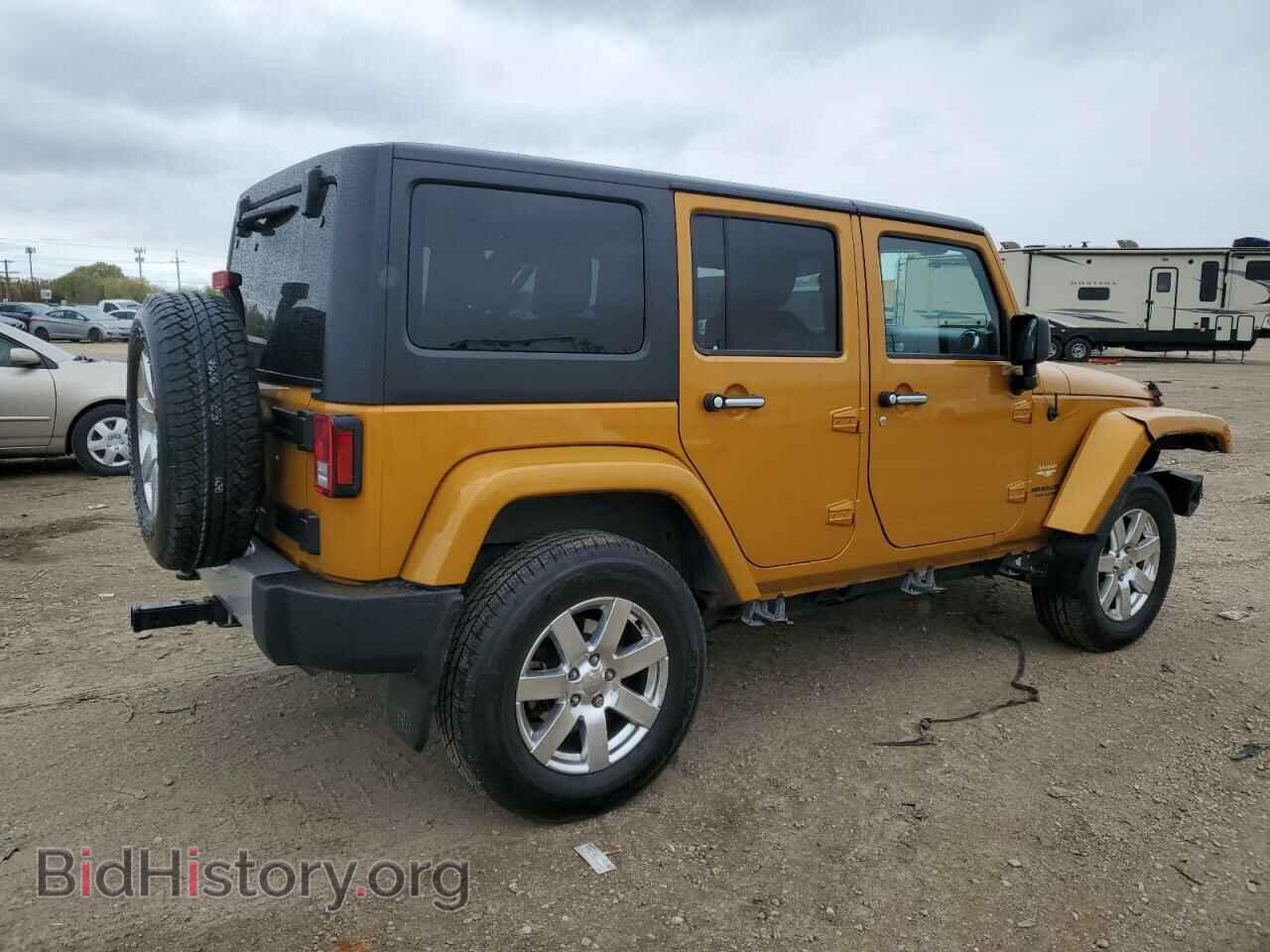 2014 JEEP All Models - VIN: 1C4BJWEG4EL317025 - Фото 3