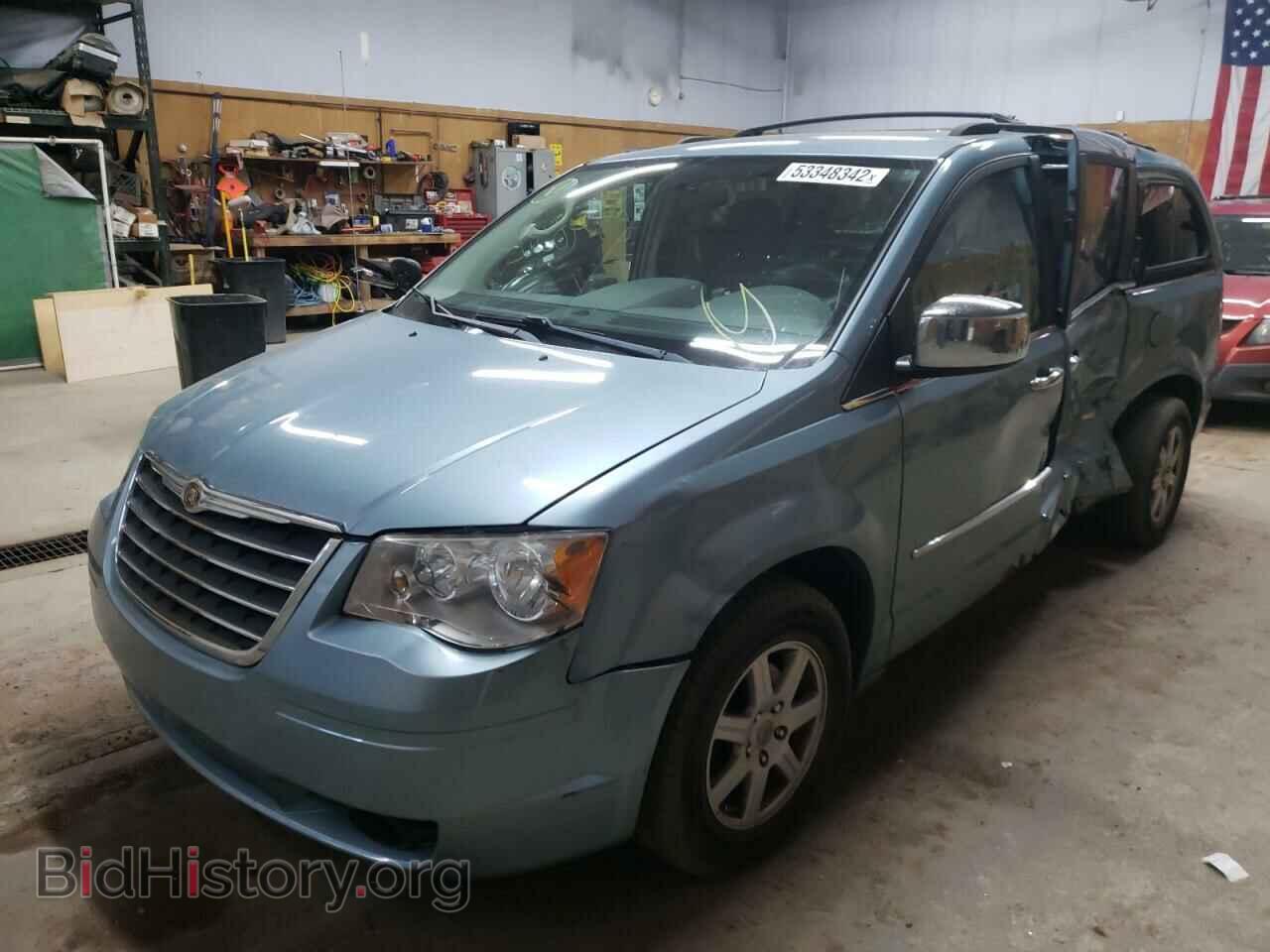 2010 CHRYSLER MINIVAN - VIN: 2A4RR5D14AR449244 - Фото 2