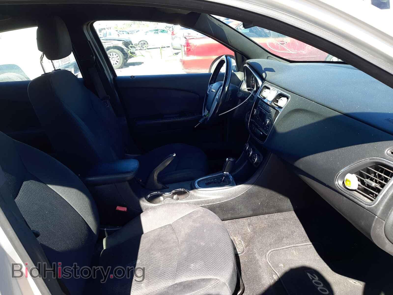 2012 CHRYSLER 200 - VIN: 1C3CCBBG1CN306453 - Фото 5