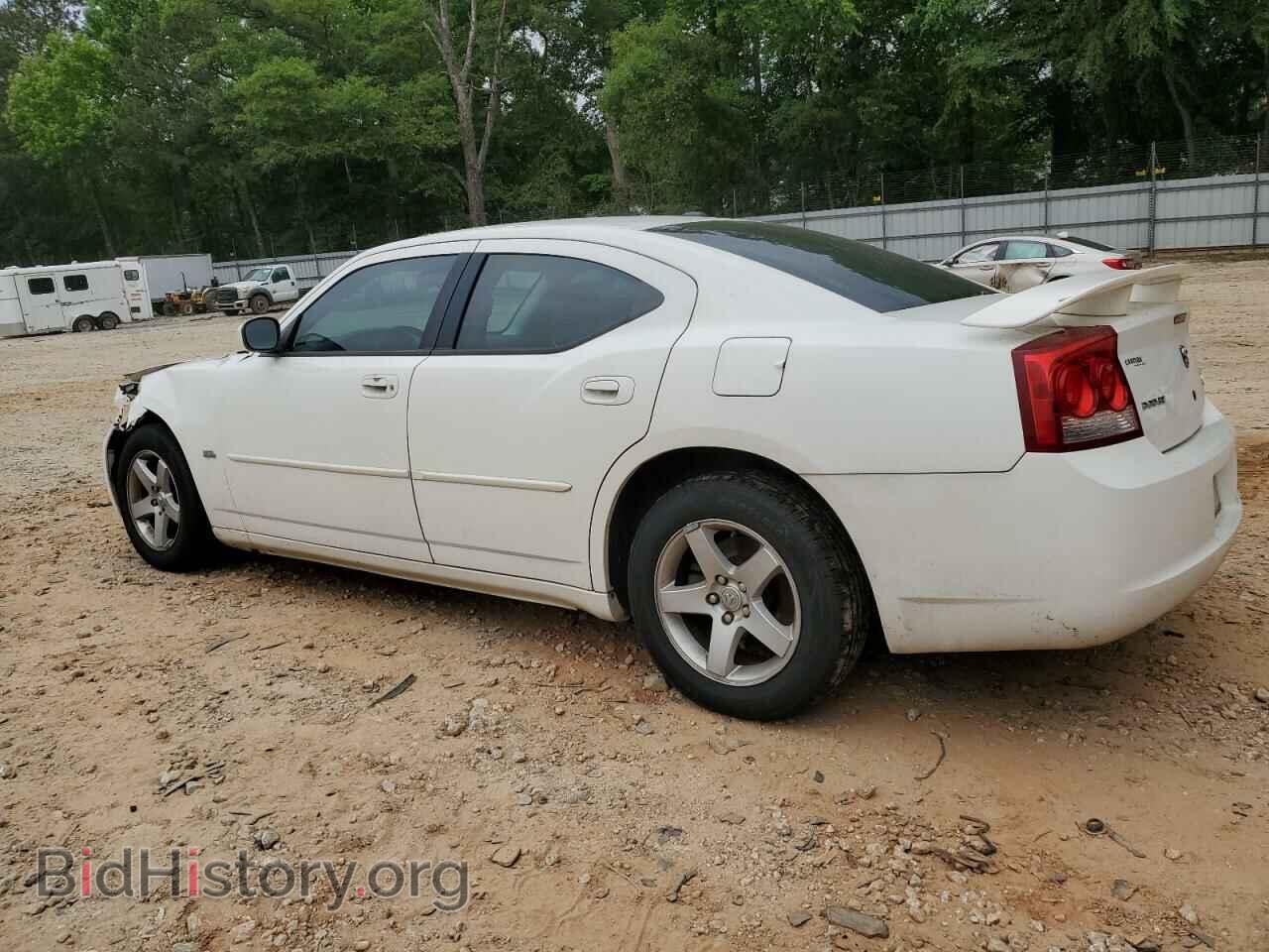 2010 DODGE CHARGER - VIN: 2B3CA3CV8AH185626 - Фото 2
