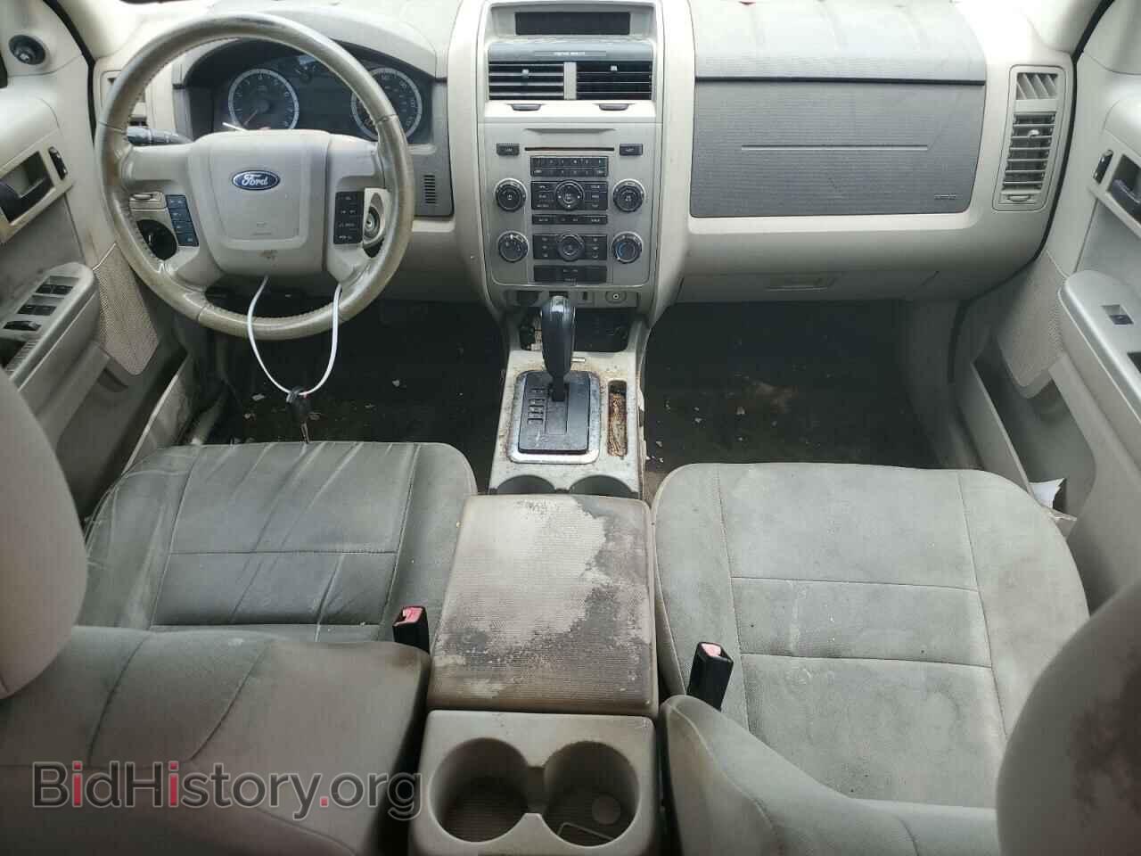 2010 FORD ESCAPE - VIN: 1FMCU0D78AKB41652 - Фото 8