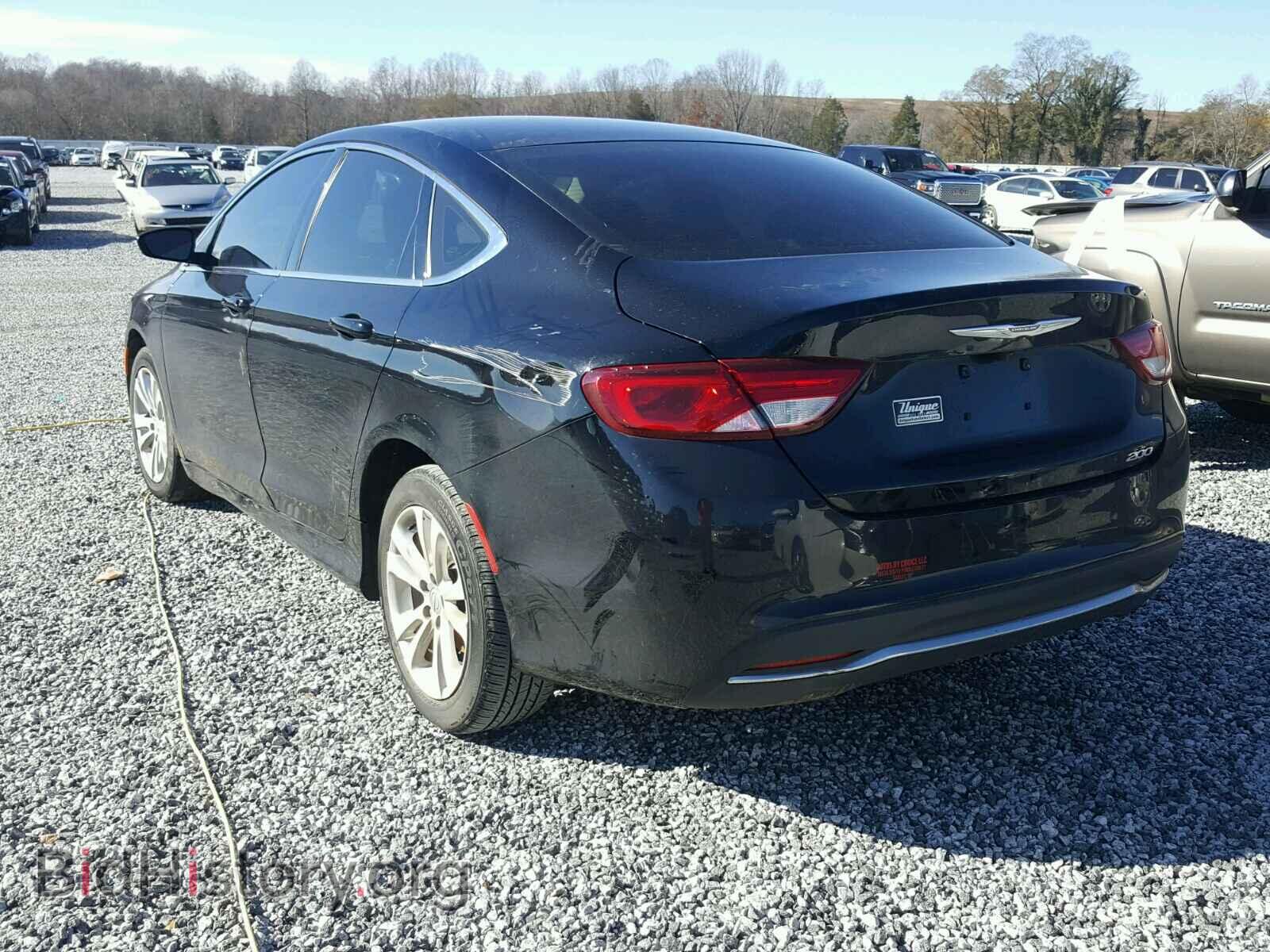 2016 CHRYSLER 200 - VIN: 1C3CCCAB5GN160687 - Фото 2