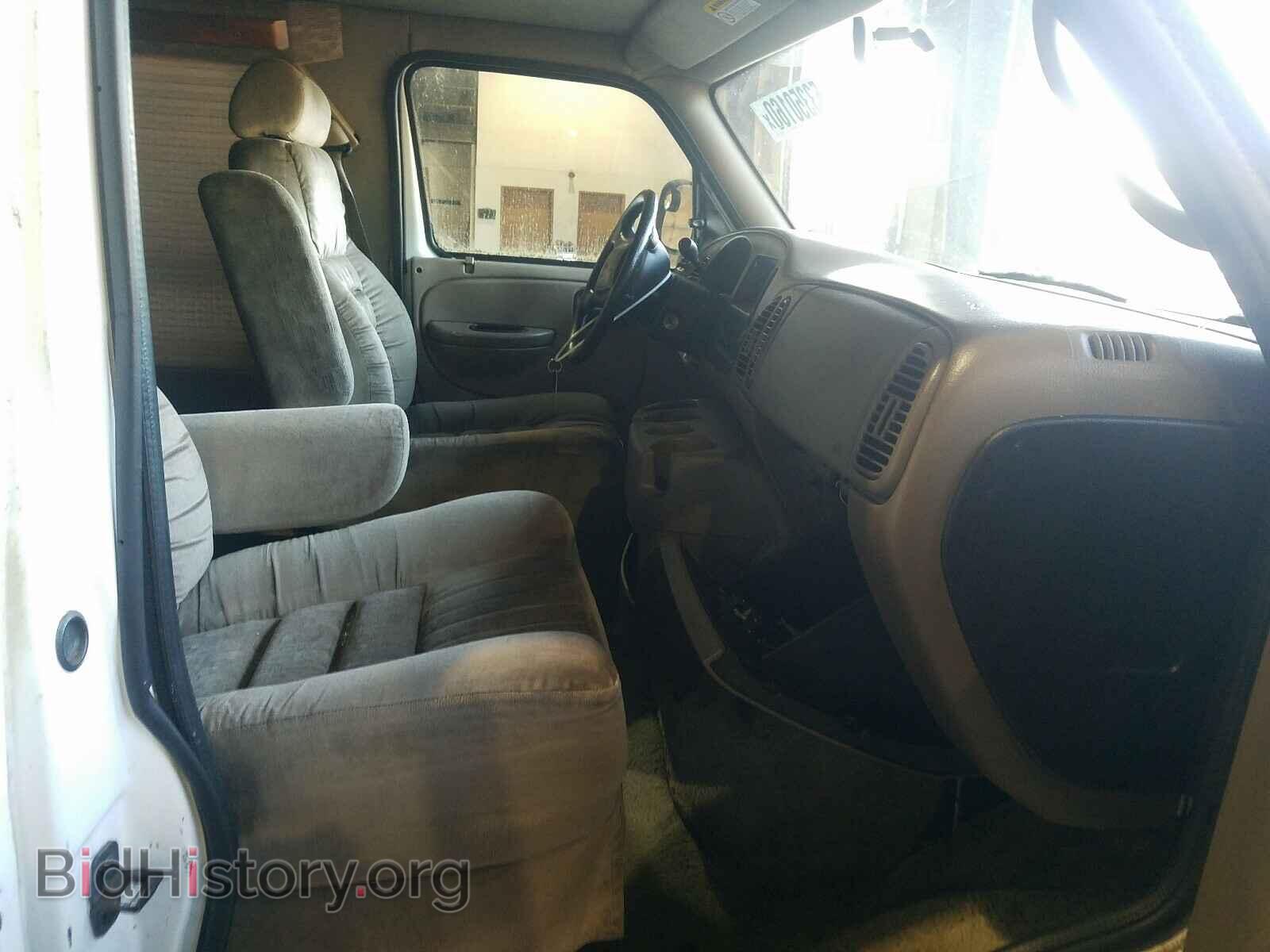 2002 DODGE RAM VAN - VIN: 2B6HB11ZX2K111354 - Фото 5