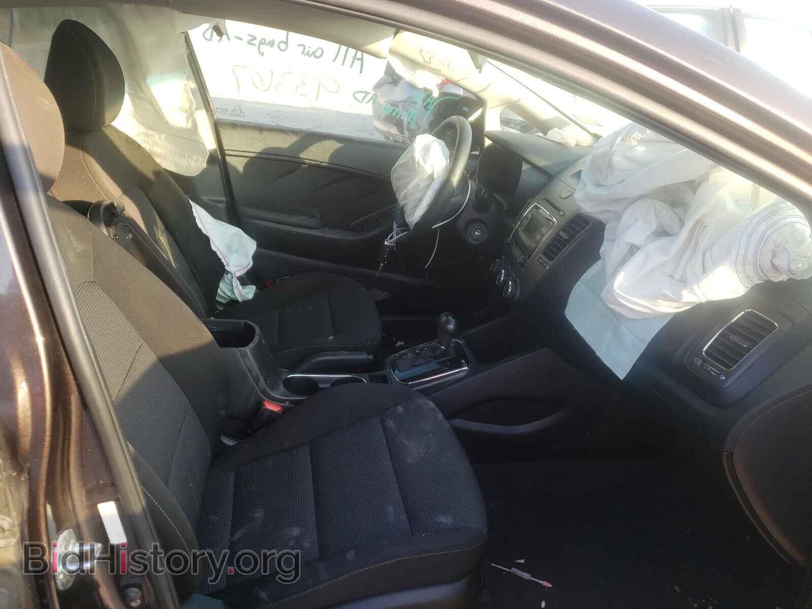 2017 KIA FORTE - VIN: 3KPFK4A72HE150296 - Photo 5