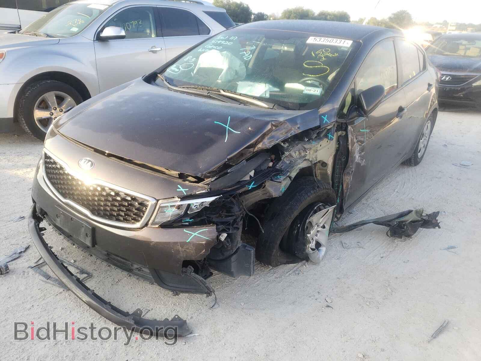 2017 KIA FORTE - VIN: 3KPFK4A72HE150296 - Photo 9