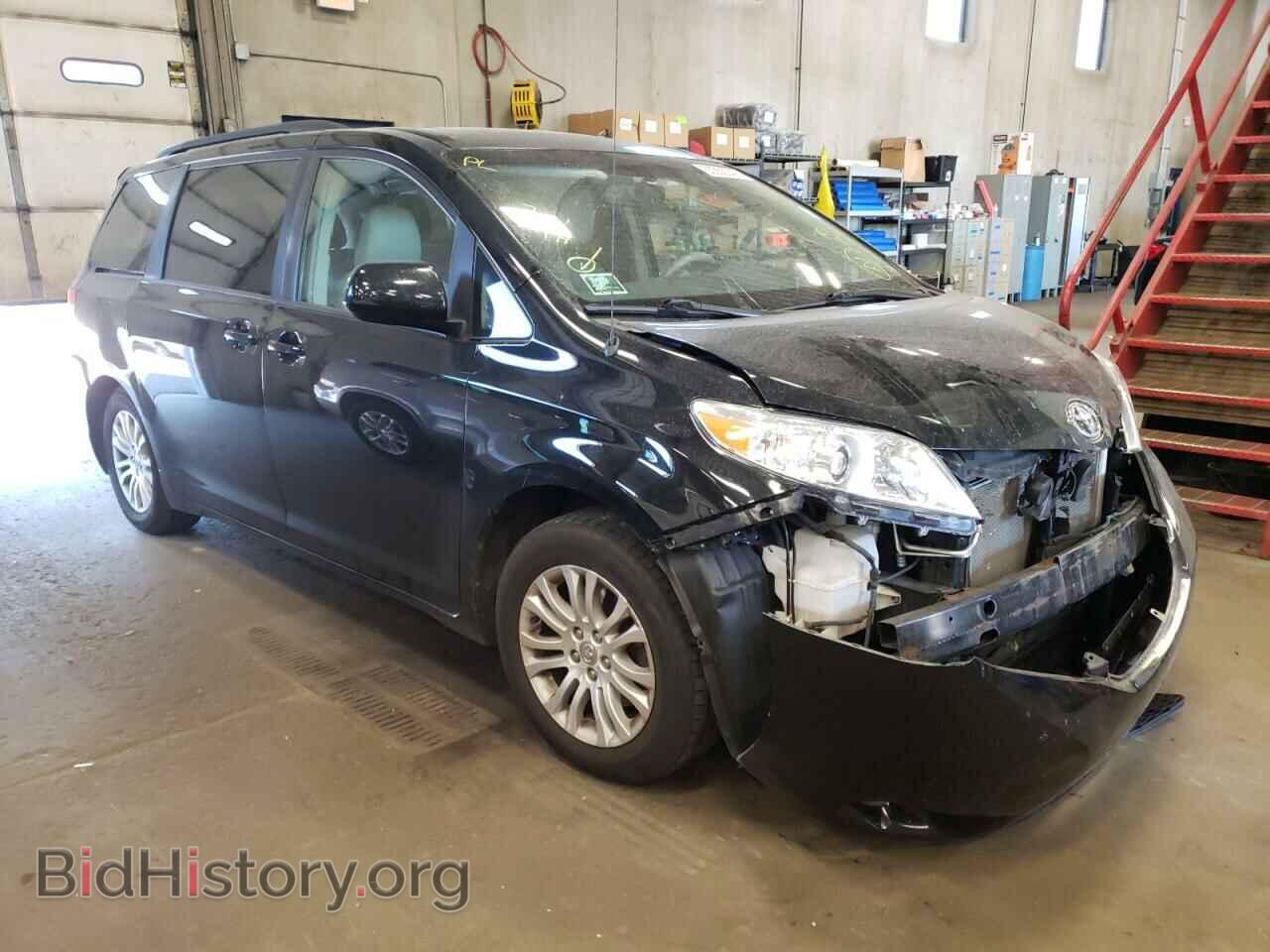 Photo 5TDYK3DC4CS271602 - TOYOTA SIENNA 2012