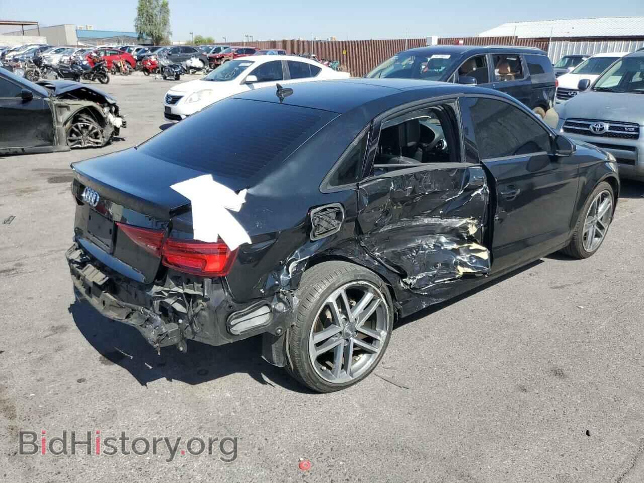 2018 AUDI A3 - VIN: WAUAUGFF2J1042465 - Фото 3