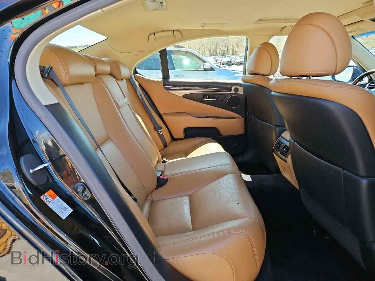 2015 LEXUS LS460 - VIN: JTHCL5EFXF5025397 - Photo 10
