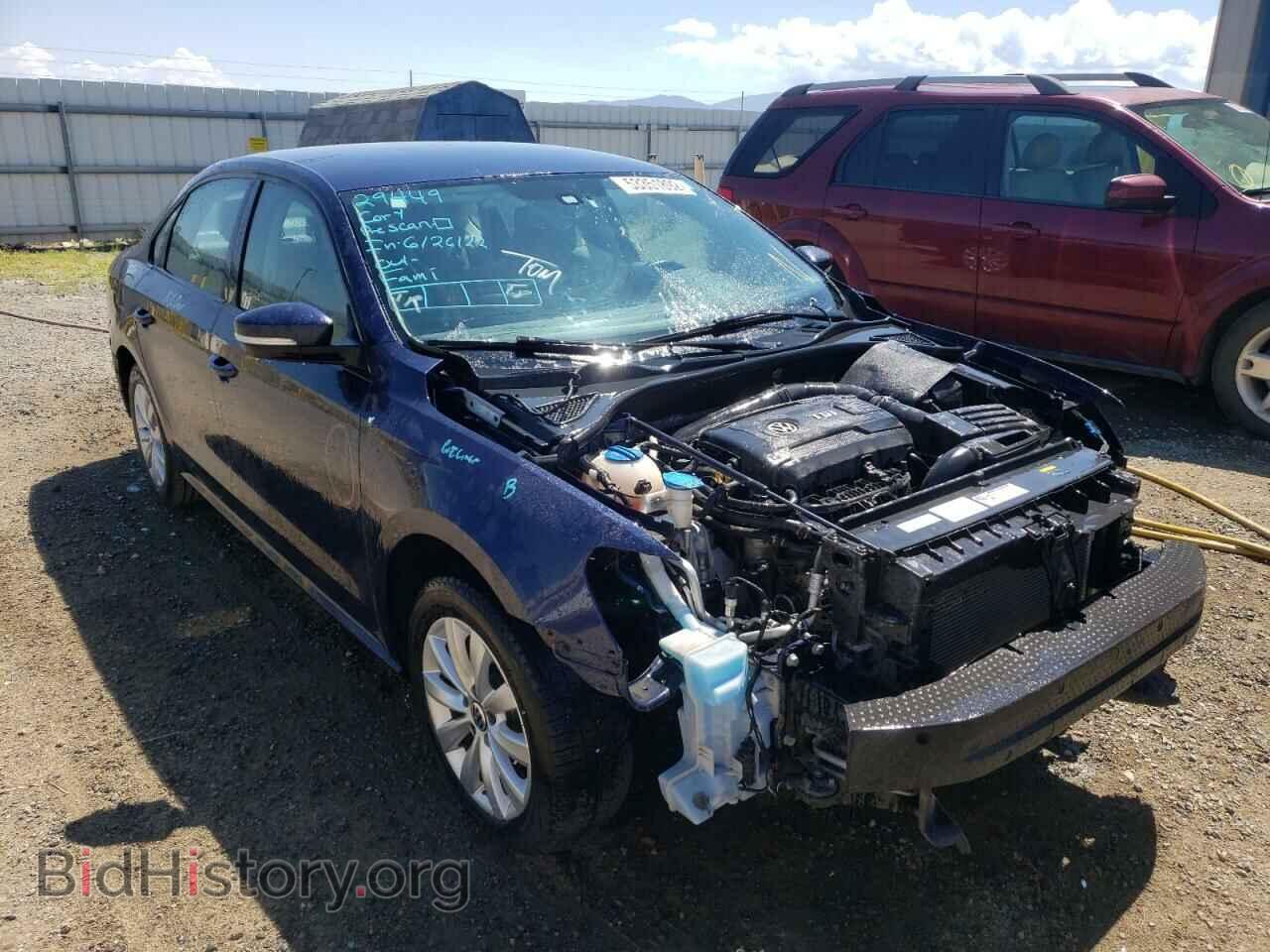 Фотография 1VWAT7A39FC049814 - VOLKSWAGEN PASSAT 2015