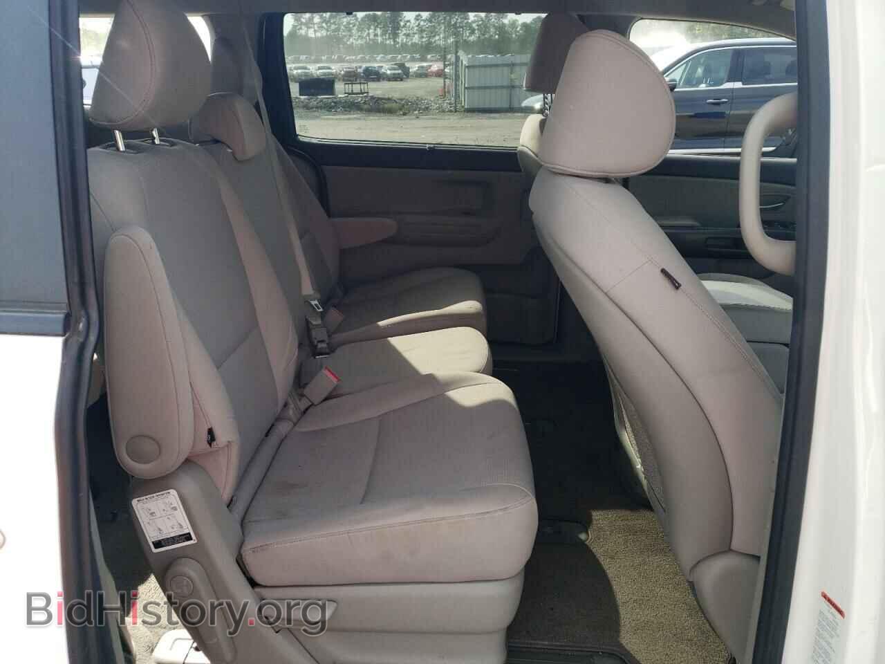 2016 KIA All Models - VIN: KNDMB5C12G6164435 - Фото 11