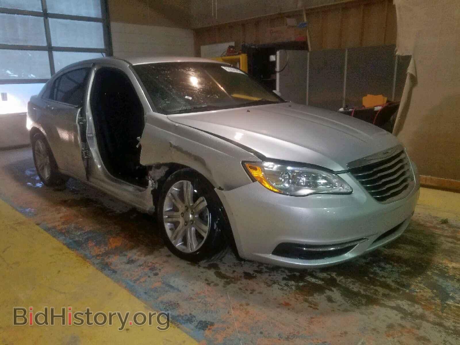 Photo 1C3BC1FB4BN562234 - CHRYSLER 200 2011