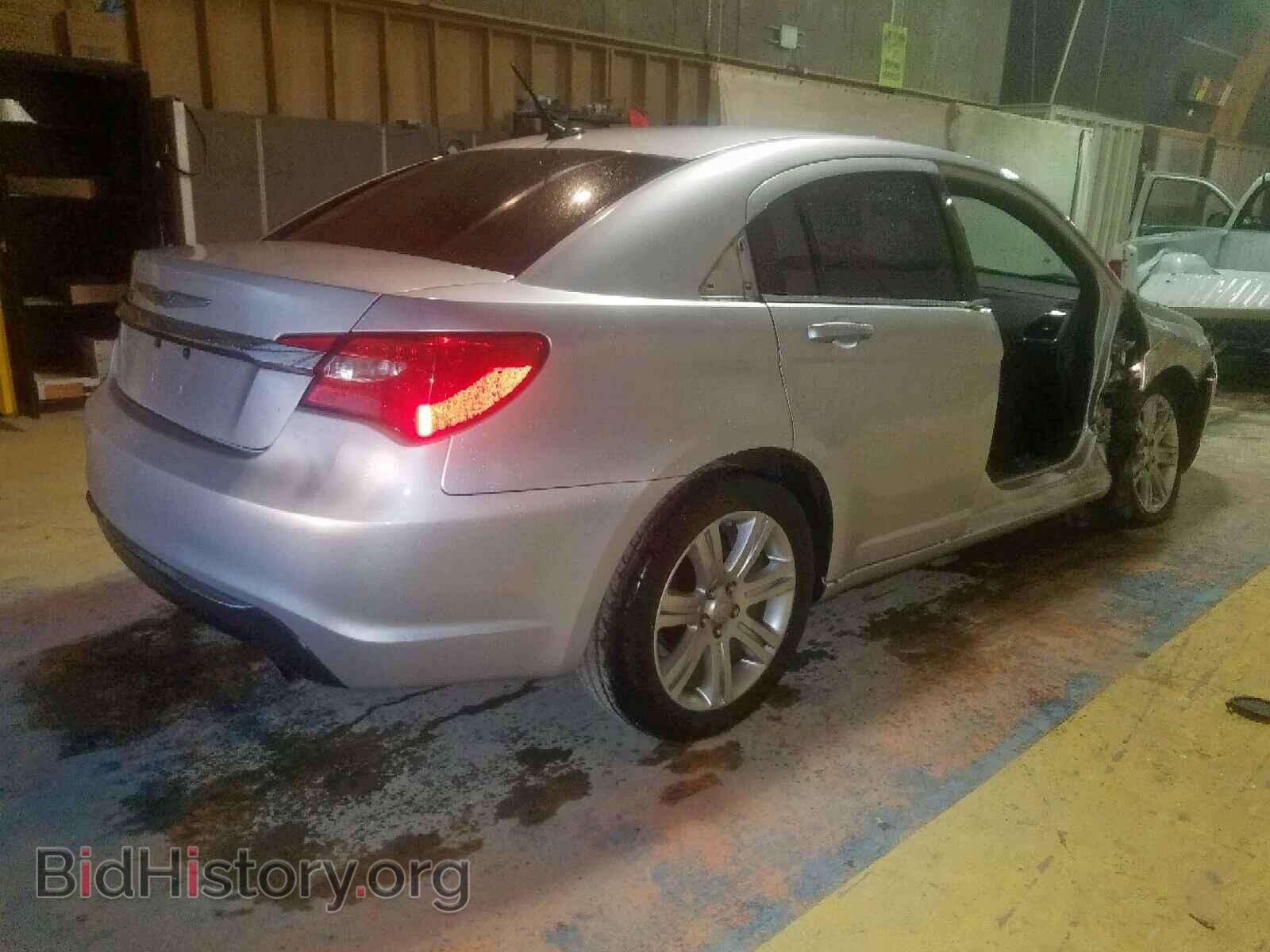 2011 CHRYSLER 200 - VIN: 1C3BC1FB4BN562234 - Фото 4