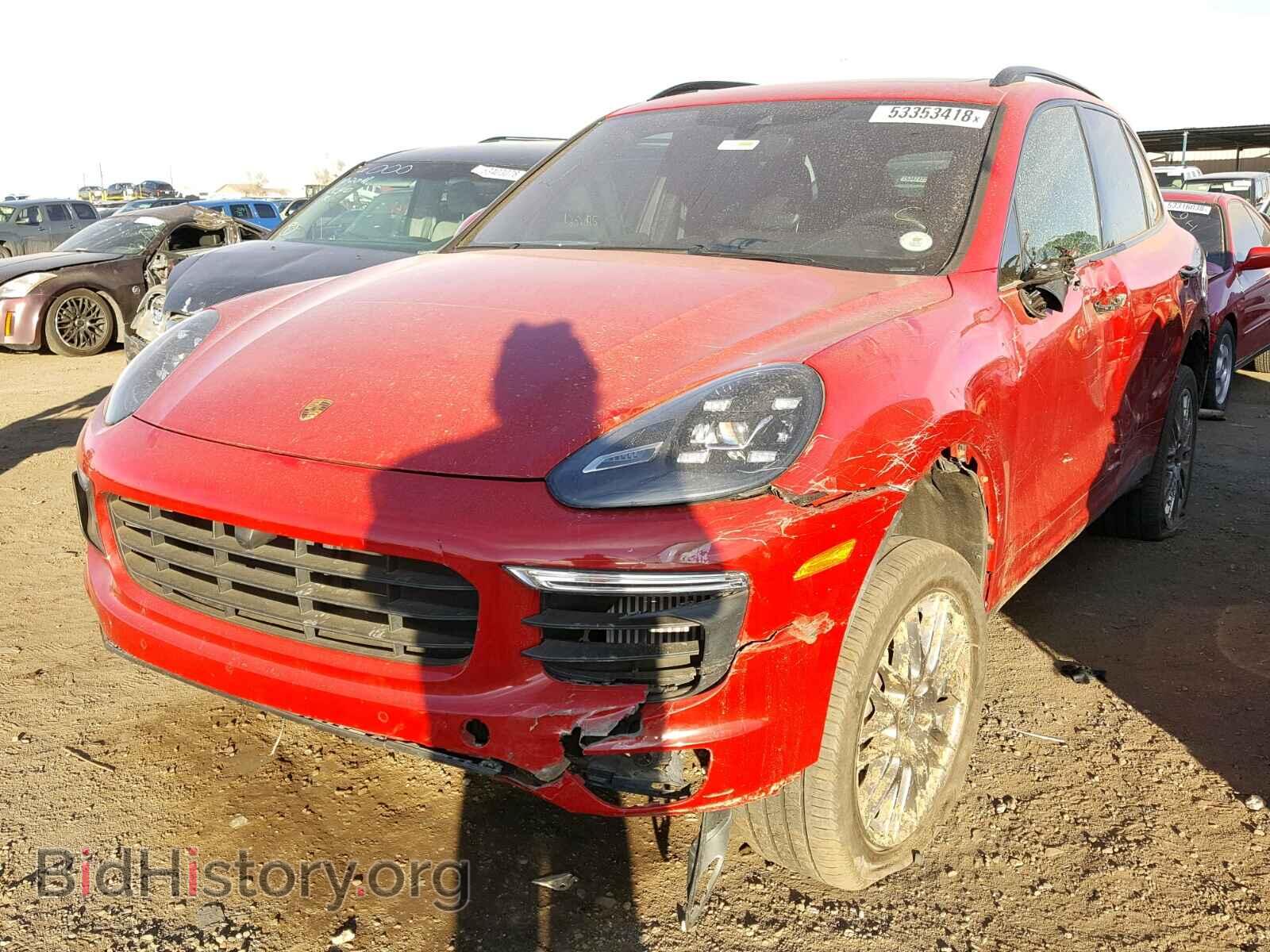 2017 PORSCHE CAYENNE S - VIN: WP1AB2A25HLA51724 - Фото 2