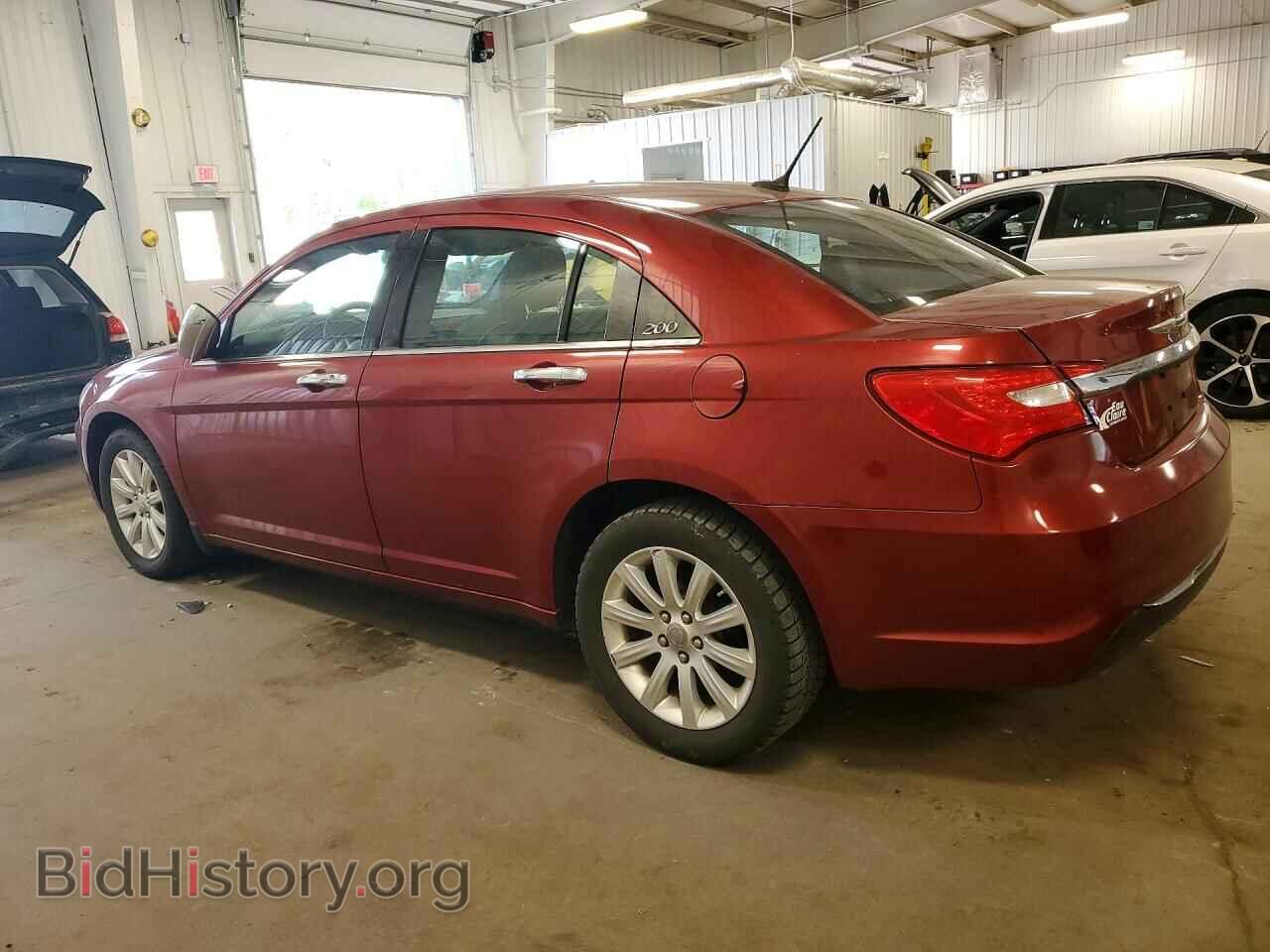 2014 CHRYSLER 200 - VIN: 1C3CCBCG2EN192013 - Фото 2