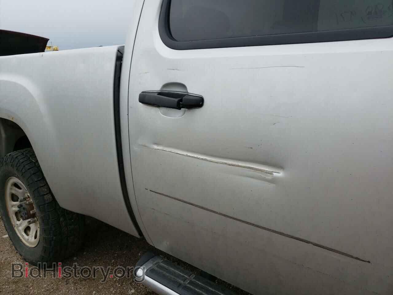 2011 GMC SIERRA - VIN: 1GT120EG0BF102824 - Фото 9