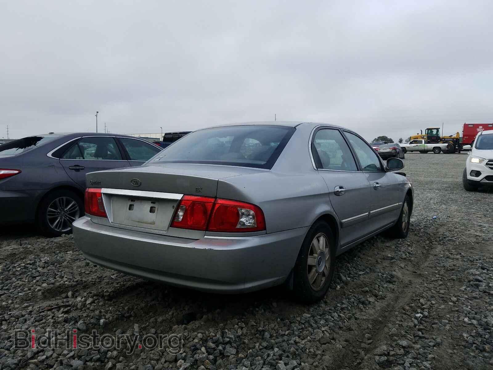 2005 KIA OPTIMA - VIN: KNAGD126555404848 - Фото 4