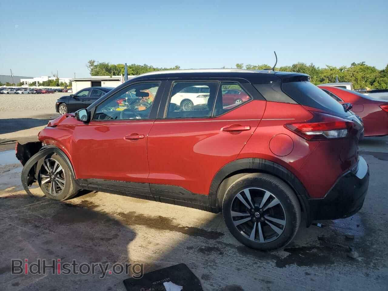 2020 NISSAN KICKS - VIN: 3N1CP5CV8LL565944 - Фото 2