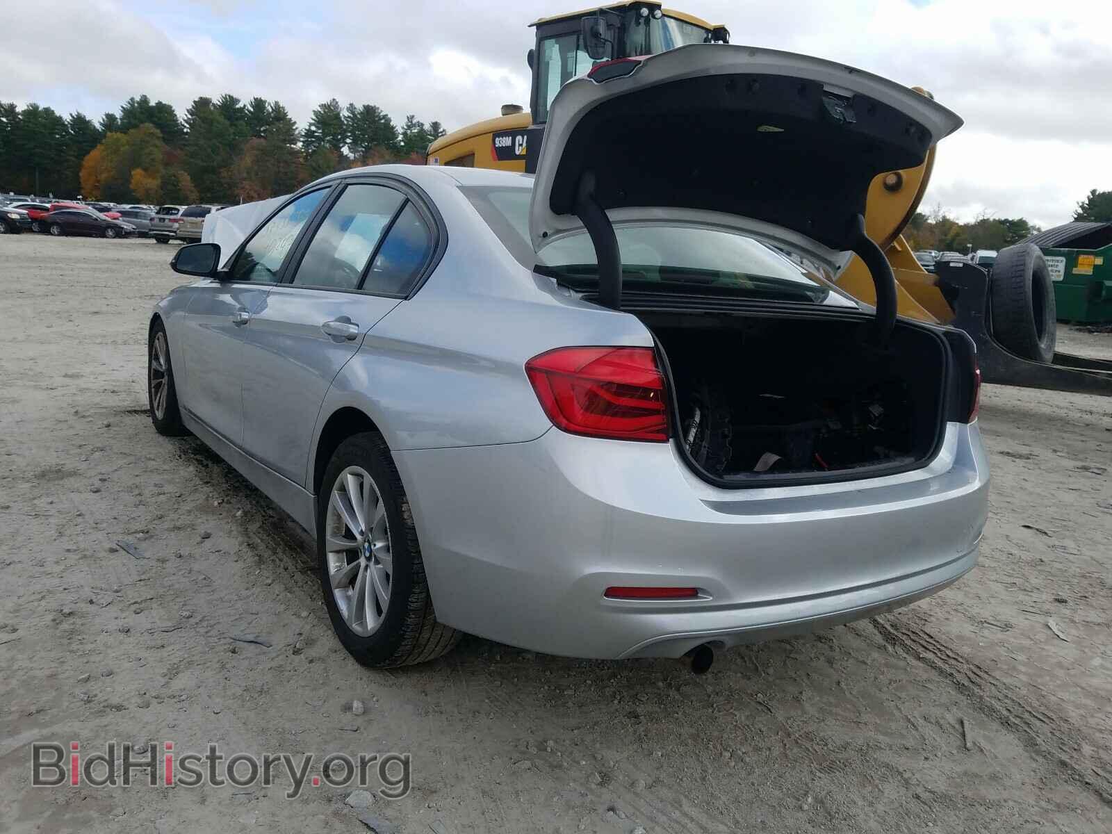 2016 BMW 3 SERIES - VIN: WBA8E5G56GNU20620 - Фото 3