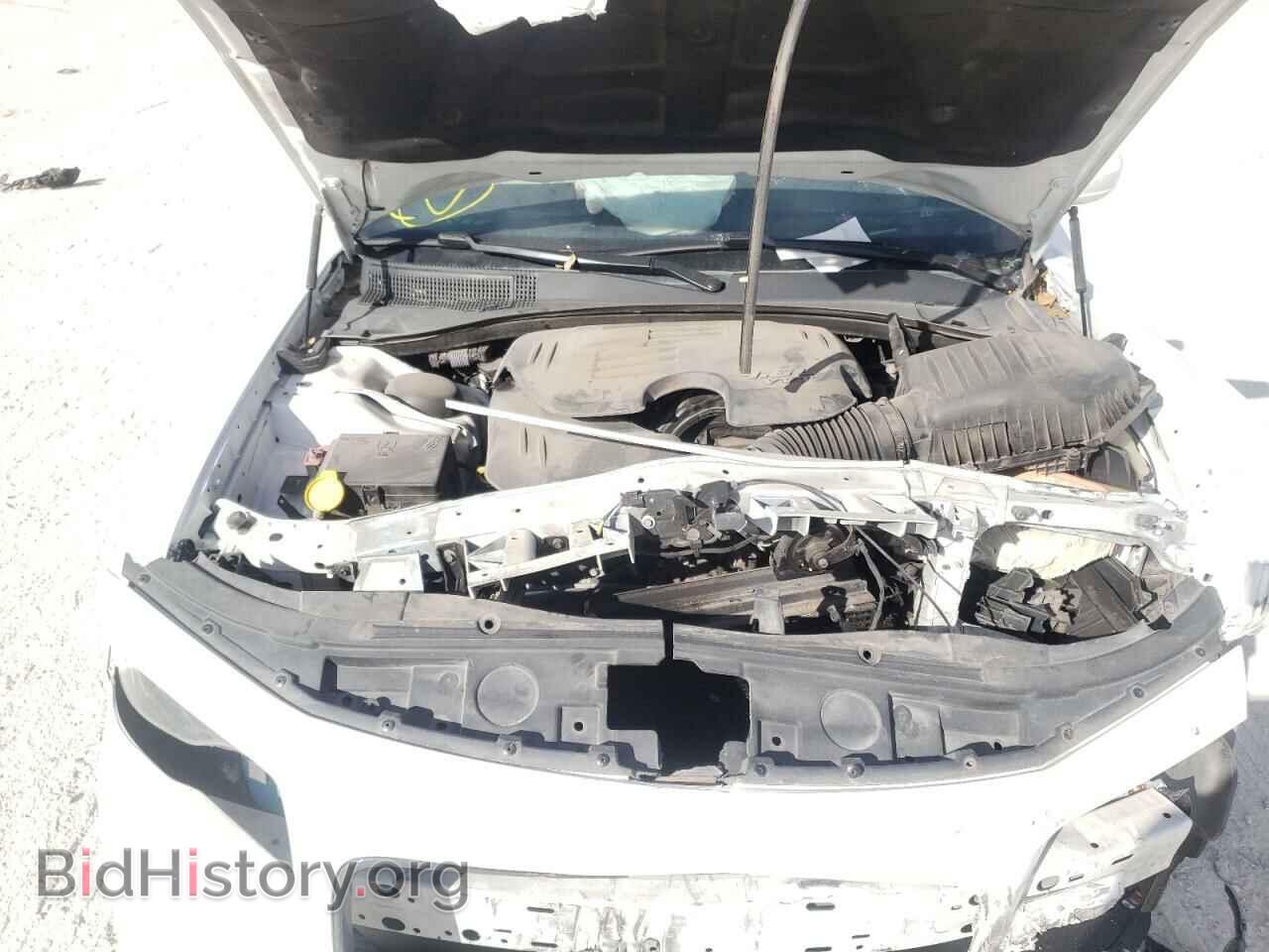 2018 CHRYSLER 300 - VIN: 2C3CCAGG8JH250729 - Фото 7