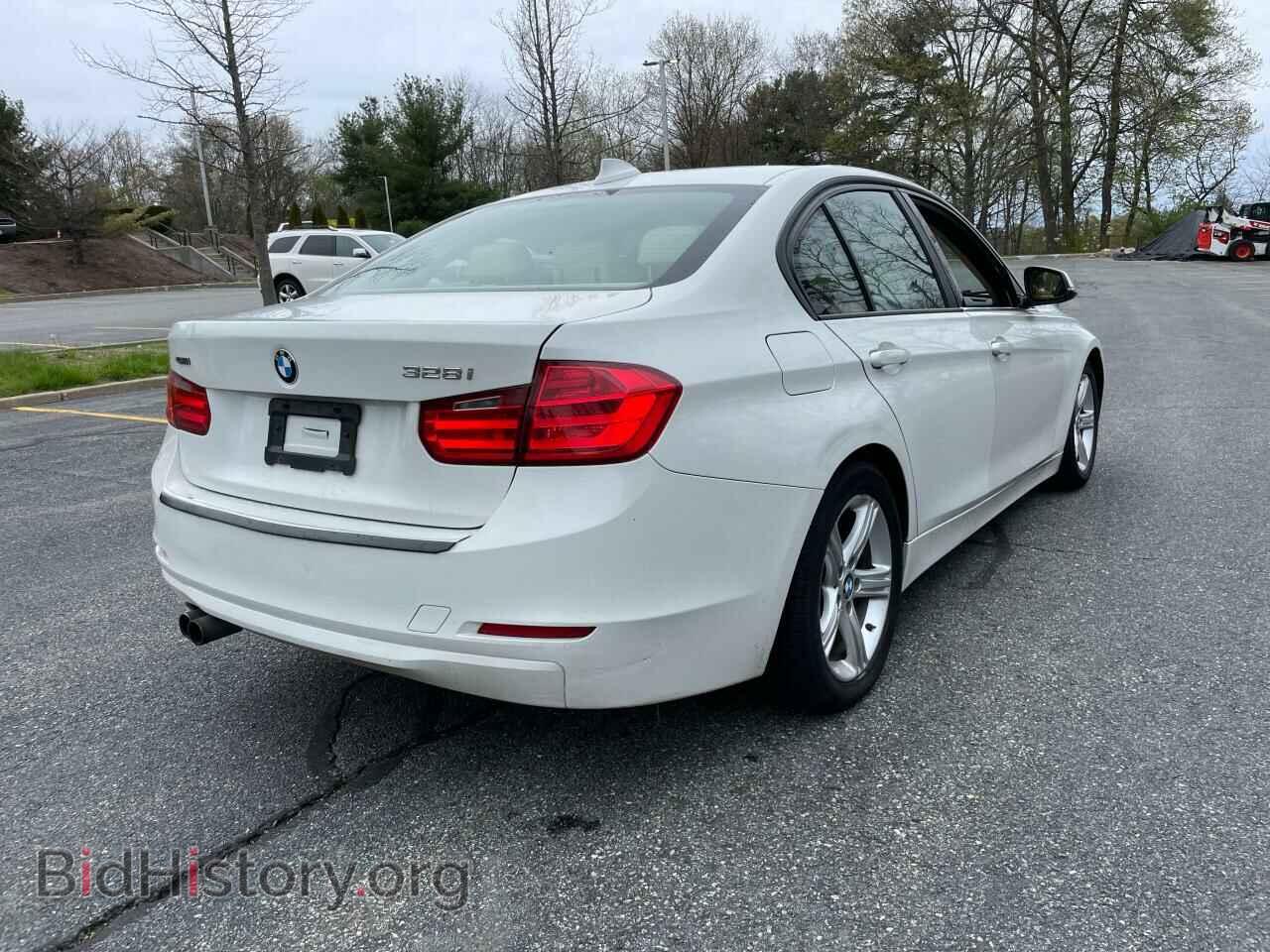 2013 BMW 3 SERIES - VIN: WBA3B3C52DF538960 - Фото 4